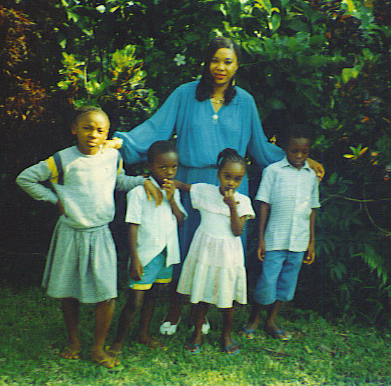 Mama Annie, Her Kids & Her Niece